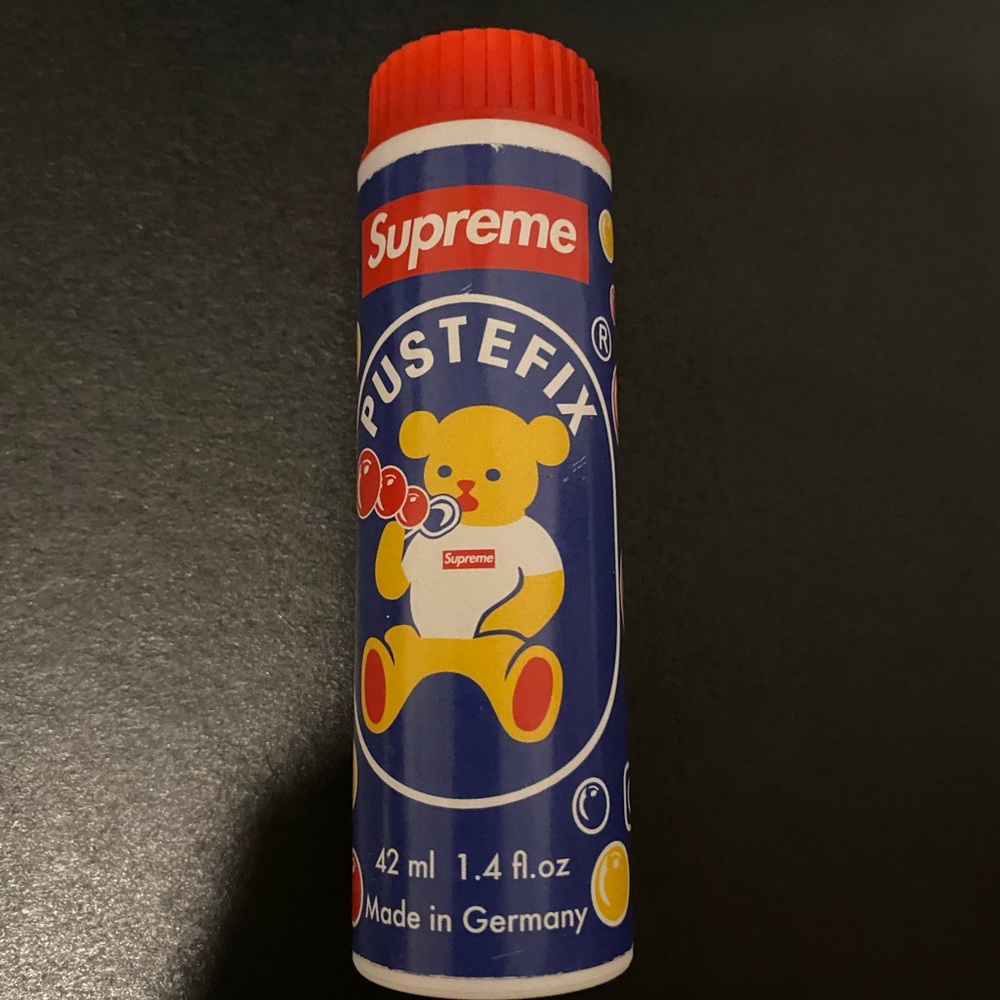 Supreme Bubbles